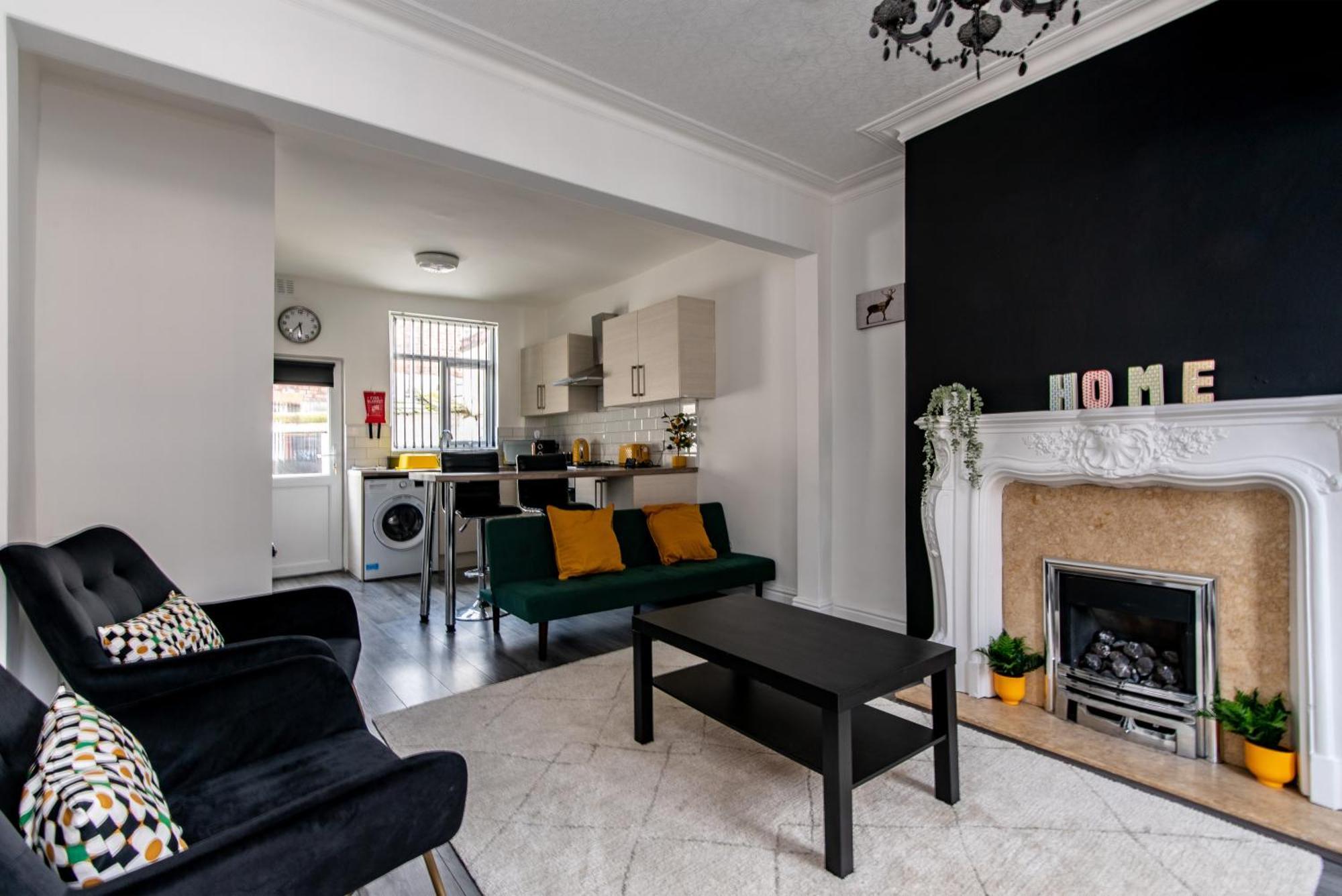 2 Bed House Close To Liverpool & Everton Stadiums Exterior foto
